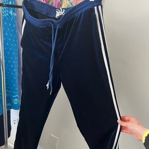 Tracksuit style velvet sweatpants.
